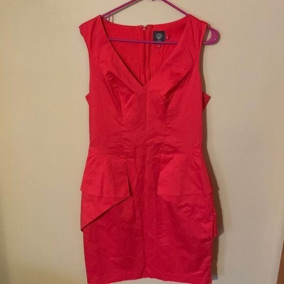 Vince Camuto | V-Neck Coral Sheath Dress - Sz 12 - Picture 1 of 5